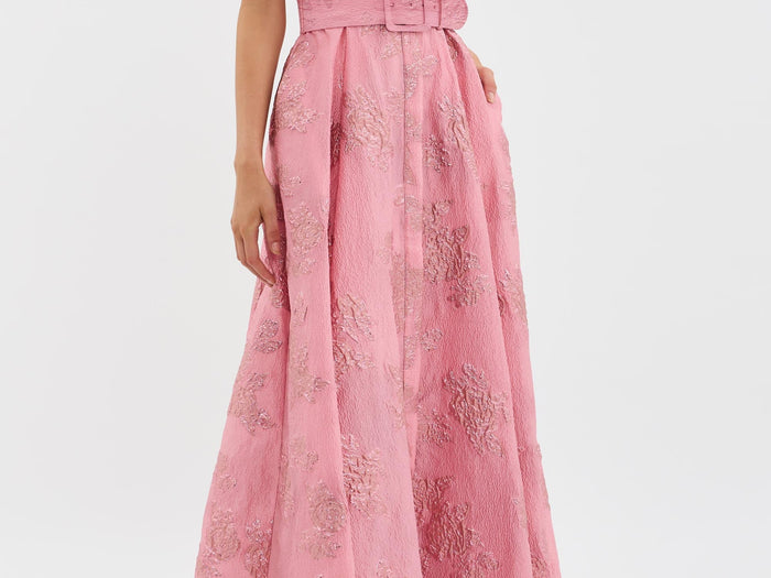 ANABELLA - Vestido maxi atemporal con cinturón y textura estructurada